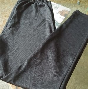 Textured Print Black Leggings